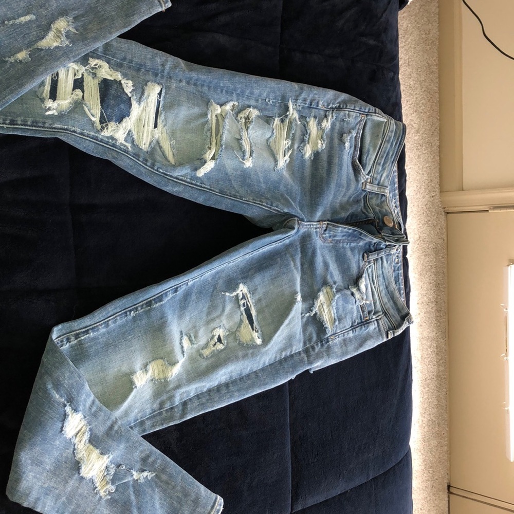 Never worn American Eagle jeans
